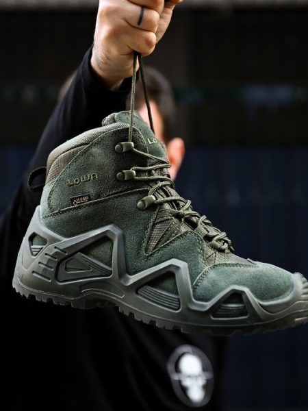 Тактичні черевики lowa haki gore tex