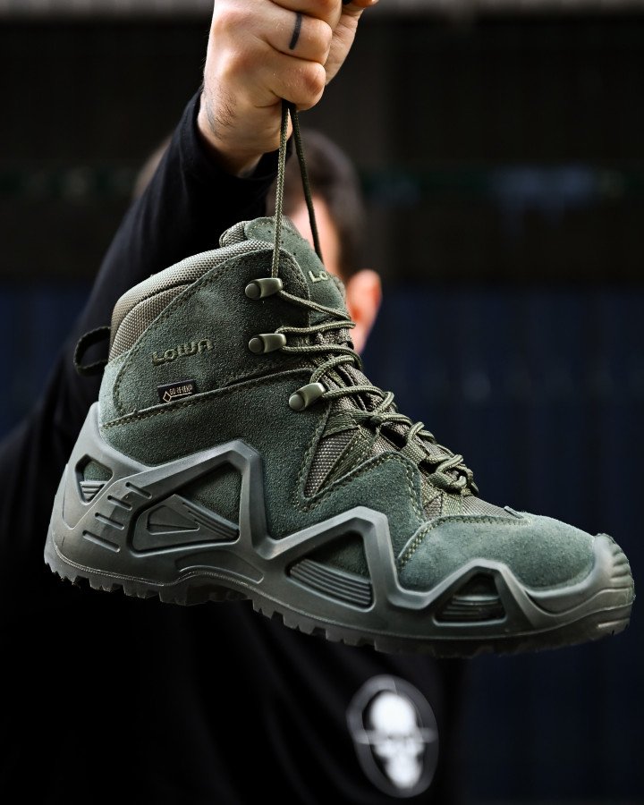 Тактичні черевики lowa haki gore tex