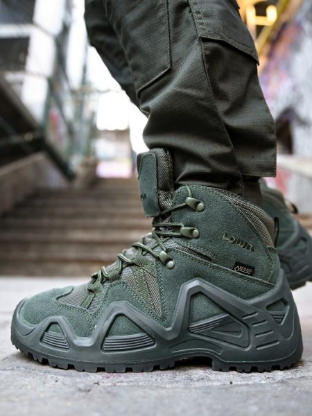 Тактичні черевики lowa haki gore tex