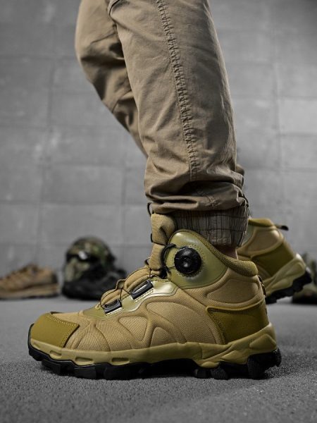 Тактичні черевики на автошнурівці койот